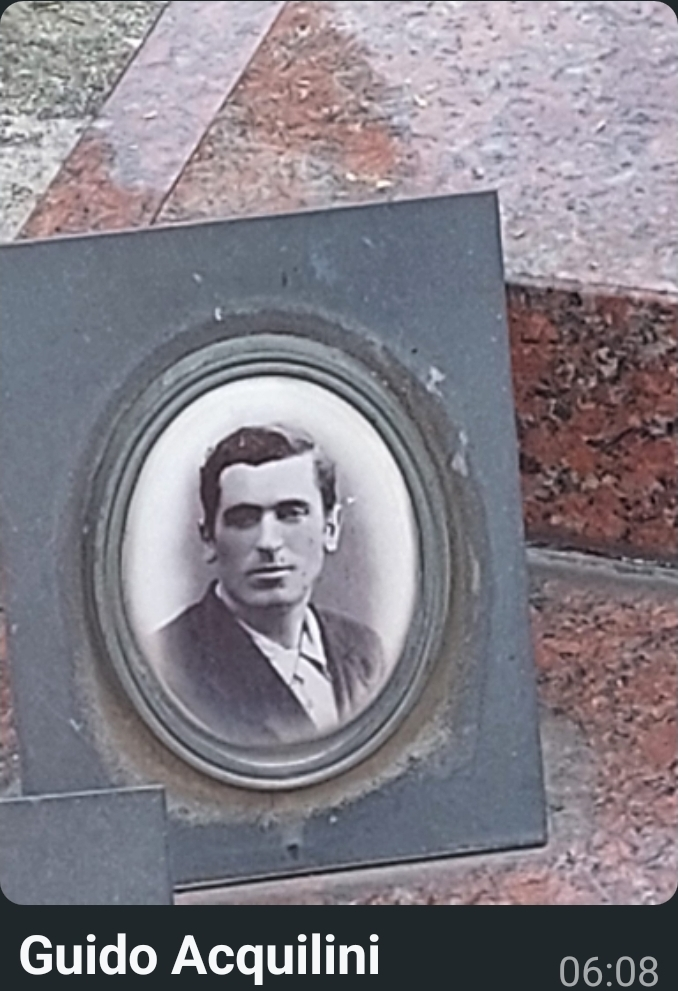 Retrato de lápide identificado como Guido Acquilini