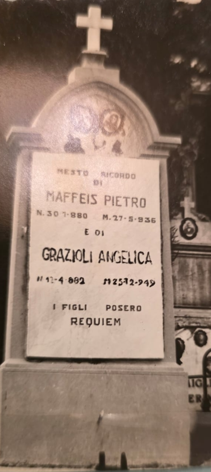 Lápide de Pietro Maffeis e Angelica Grazioli