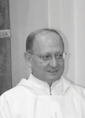 Don Giovanni Pietro Bosio — Fotografia identificata dal bollettino di Santa Caterina: didascalia a p. 22 e nome completo nel testo dell’articolo a p. 19. Immagine originale di piccole dimensioni.